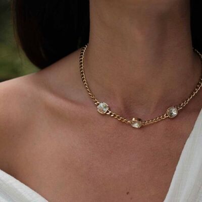 Collana barbazzale regolabile in acciaio con 3 zirconi incastonati con griffe per San Valentino