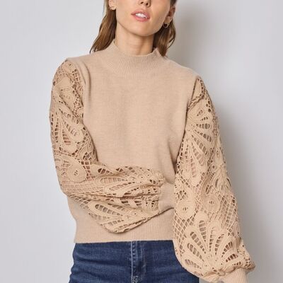Sweater with lace sleeves - FM606