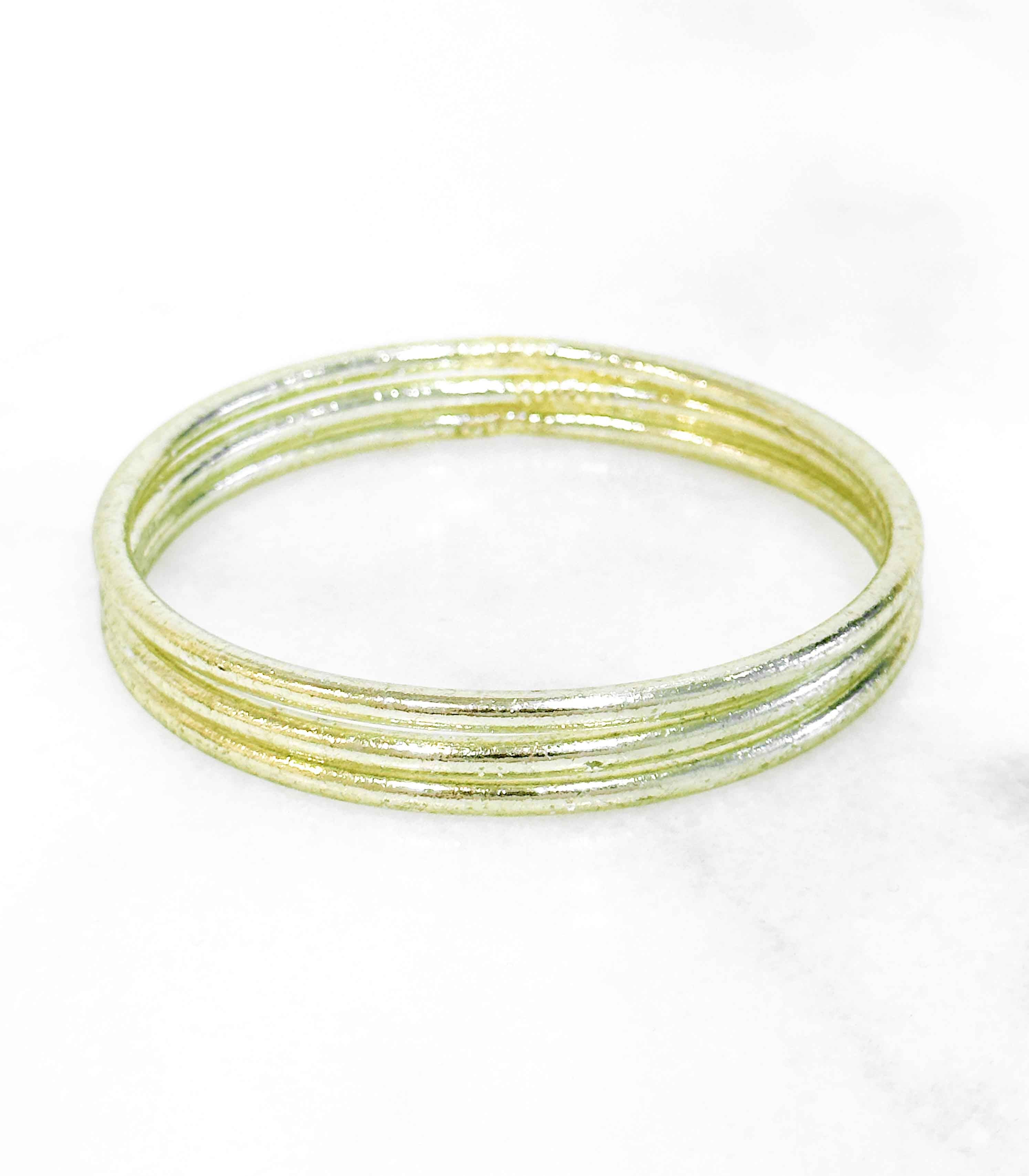 Buddhistisches Armband, zertifiziert, hergestellt in Thailand – Dünnes Modell – HELLGRÜN
