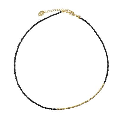 Fine beaded necklace - Black
