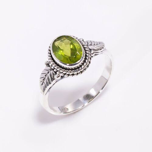 Genuine Peridot Gemstone Handmade 925 Sterling Silver Ring