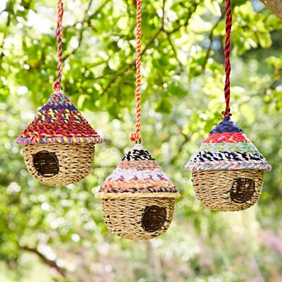 Rundes Vogelhaus aus recycelter Baumwolle – handgefertigt