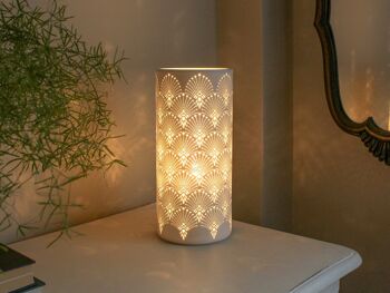 Lampe en forme de colonne en porcelaine au design évasé en forme de paon 2