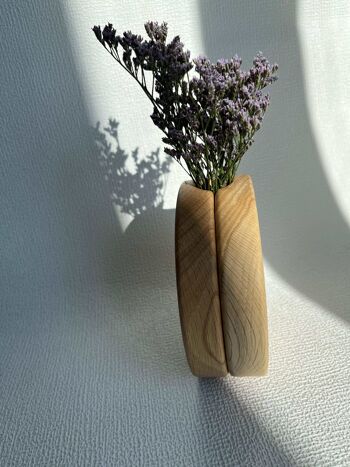 Renoncule. Vase en chêne en deux parties pour fleurs sèches 5