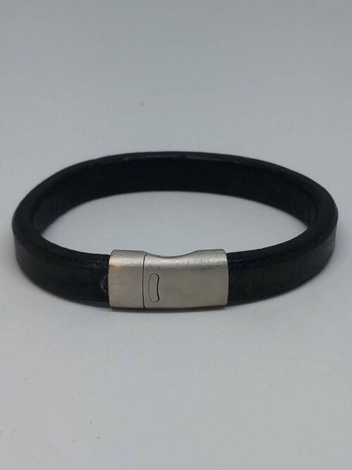 Black Flat Leather Bracelet with MGST 92 11*7mm steel lock