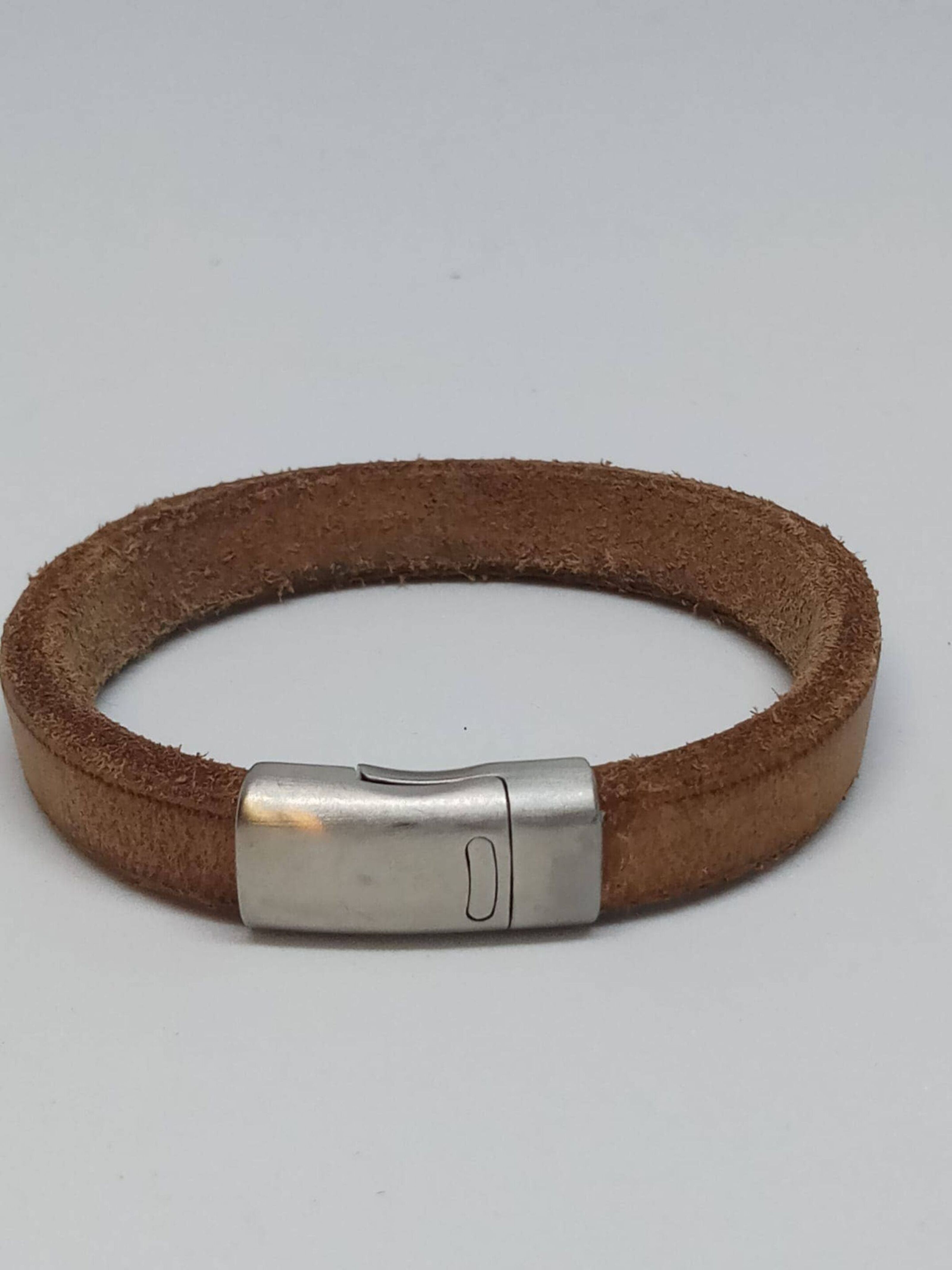 LogoArt Michigan (University of) Small Center Leather Bracelet