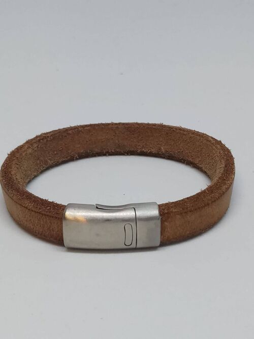 Light Brown Flat Leather Bracelet with MGST 92 11*7mm steel