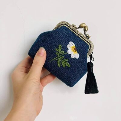 Daisy Embroidered Navy Blue Coin Purse