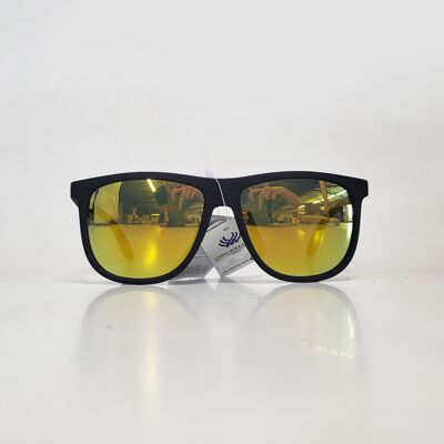Matt black Visionmania sunglasses for men with yellow mirror lenses