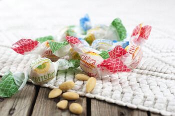 Bonbons artisanaux aux amandes sardes - Gueffus 500 gr 2