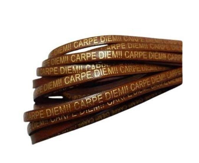 ECHTES FLACHLEDER-CARPIDIEM-BRAUN MIT GOLD