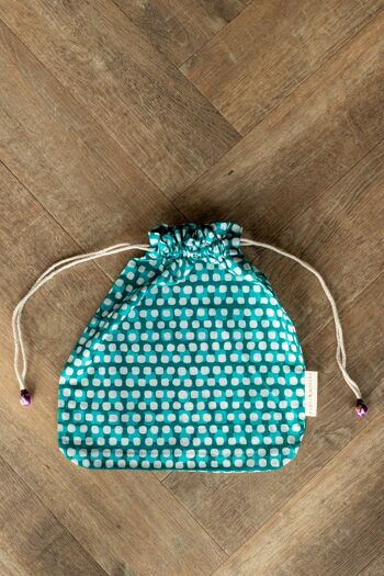 Sacs-cadeaux en tissu à cordon de serrage double - Carrés sarcelle (grand) 1