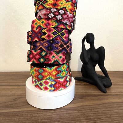M (37-41 cm) Hundehalsband aus Leder, bunt gestrickt, im Boho-Stil
