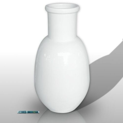 Large vase with neck