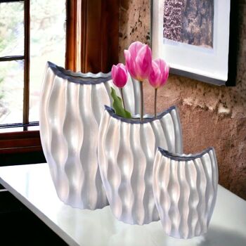 Vases concaves ondulés 2