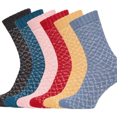 Wool socks with a pattern