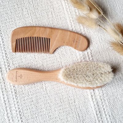 Wooden baby brush and comb set