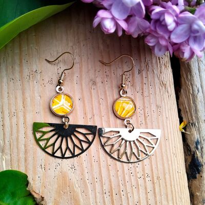 Ryam saffron fan earrings