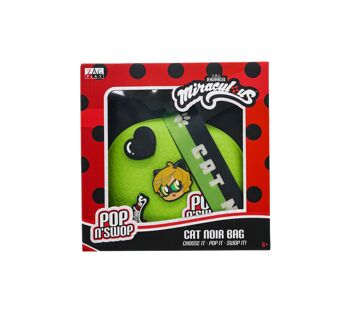 Miraculous - réf : M01003 - Sac Bandoulière Vert - Cat Noir - "Pop n'Swop" - avec 4 Badges à Clipser, Fermeture éclair en Forme de Patte de Chat, Sangle Ajustable, Oreilles Amovibles, Sac léger et imperméable (Wyncor). 5