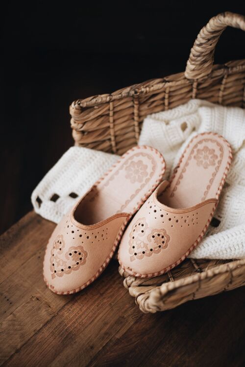 Woman's Heart Leather Slippers