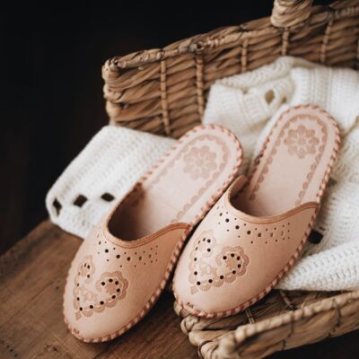 Woman's Heart Leather Slippers