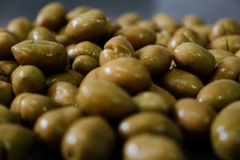 Olives vertes de grand-mère à l'huile 3,5kg - Parfaites à l'apéritif 3