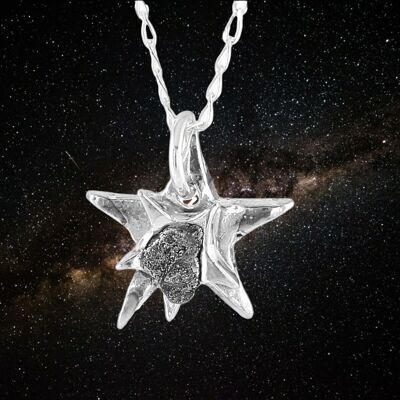 Collier étoile en argent massif avec météorite de fer