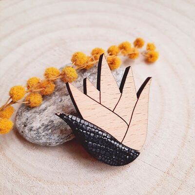 Black Aloe wood and leather brooch