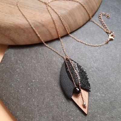 Black Tulip wood and leather necklace