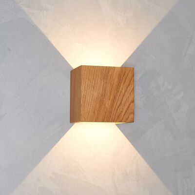 Cubus wall lamp oak