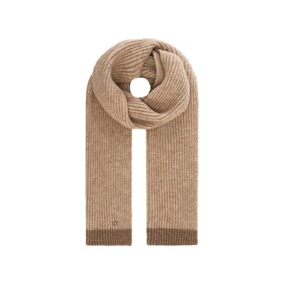 Knitted scarf for women