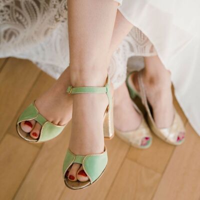 Water green and champagne sandal