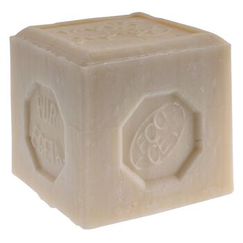 Cube de savon de Marseille aux huiles végétales 600g - Cosmos Natural 3