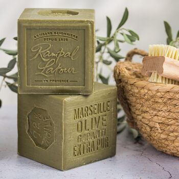 Carton de 10 cubes de savon de Marseille à l'huile d'olive - Cosmos Natural - S600SPV 6