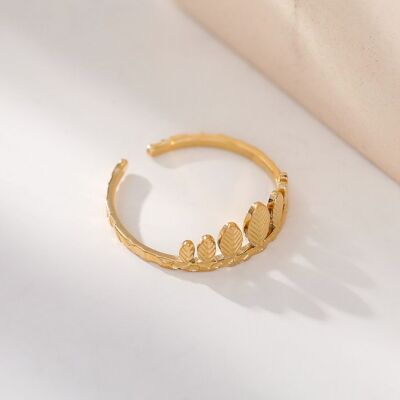 Adjustable golden flower crown ring