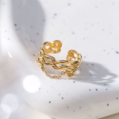 Multi wave adjustable gold ring with chain