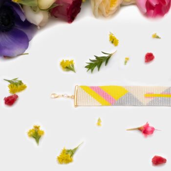 Bracelet - Manchette Graphique 2 : tissage de perles Miyuki jaune, rose, gris et blanc 2