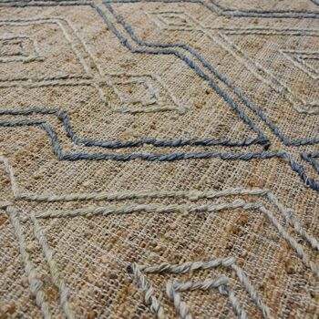 Tapis kilim 120x170cm KM RELIEF 1 Beige. Tapis artisanal en Jute 5