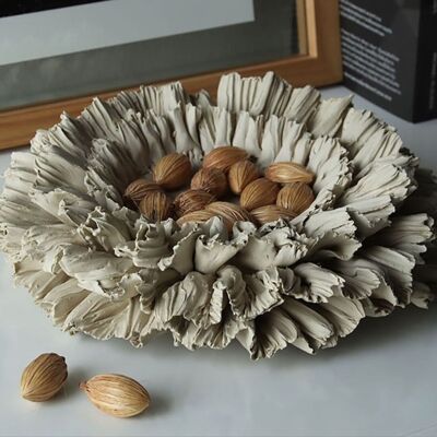 Decorative ceramic tray - NEST
