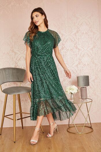 Robe mi-longue verte à sequins et manches ange Yumi 1