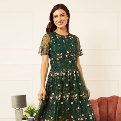 Yumi Green Embroidered Floral Skater Dress