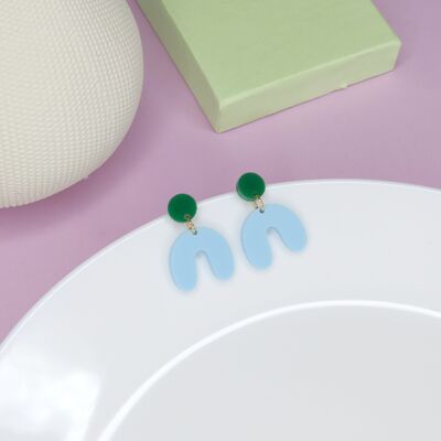 Small arch bow earrings in frog green light blue