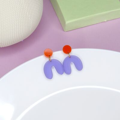 Pendientes arco pequeños en naranja violeta transparente