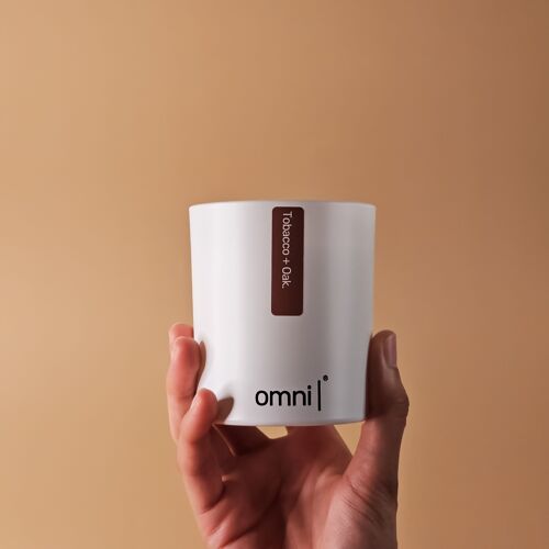 Omni Tobacco + Oak Candle - 30cl - Bergamot, Patchouli + Sandalwood