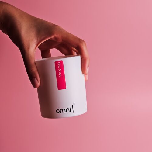 Omni Pink Guava Candle - 30cl - Guava, Lychee + Peach