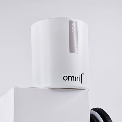 Omni Allure Candle - 30cl - Grapefruit, Pepper + Vetiver