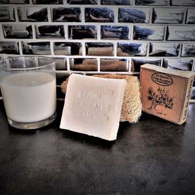 Organic goat's milk soap