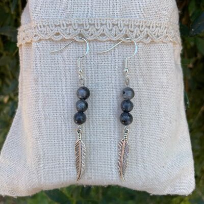 Earrings 3 balls in natural Labradorite and feather charm