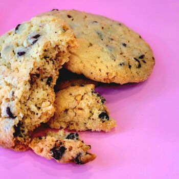 Cookies - Biscuits typiquement américains aux noisettes et au chocolat 3