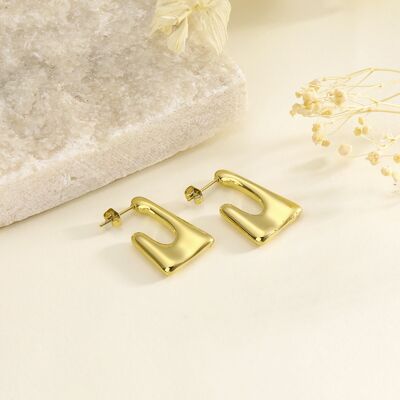 Gold rectangle earrings